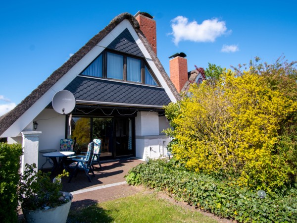 'Am hohen Ufer', Reetdach-Haus 'Ocean Breeze 103'